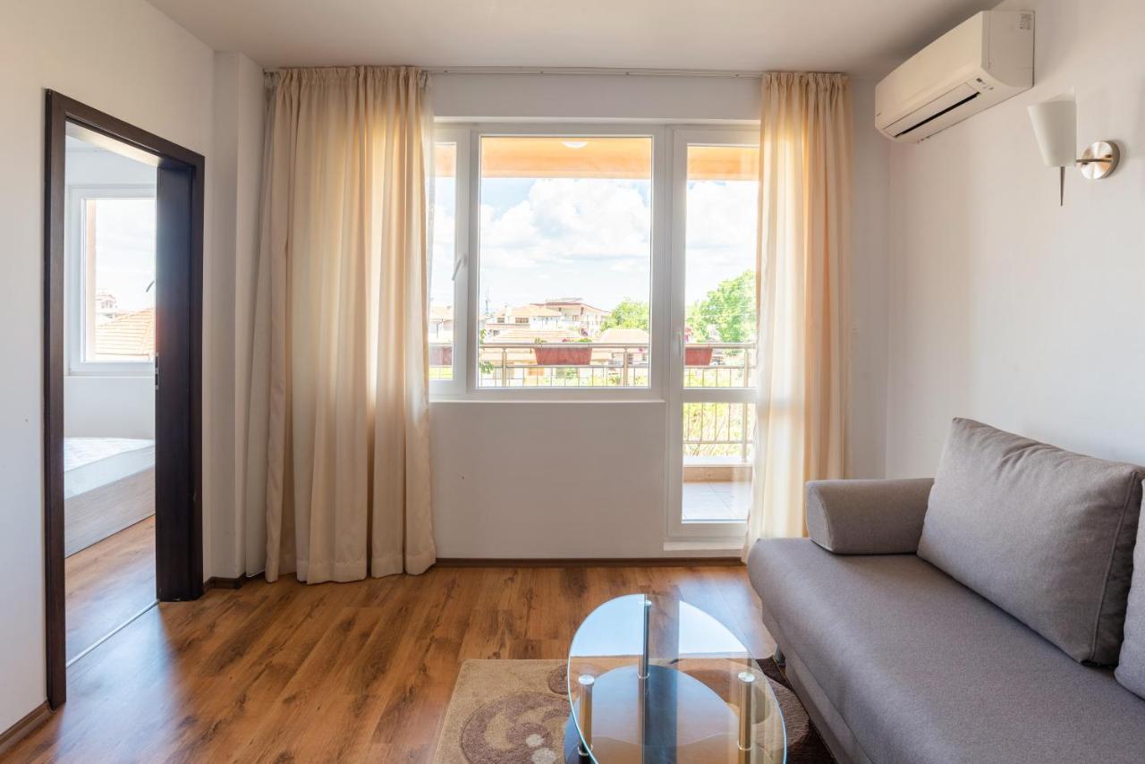 צ'רנומורץ Boutique Wellness Hotel Ambrosia מראה חיצוני תמונה