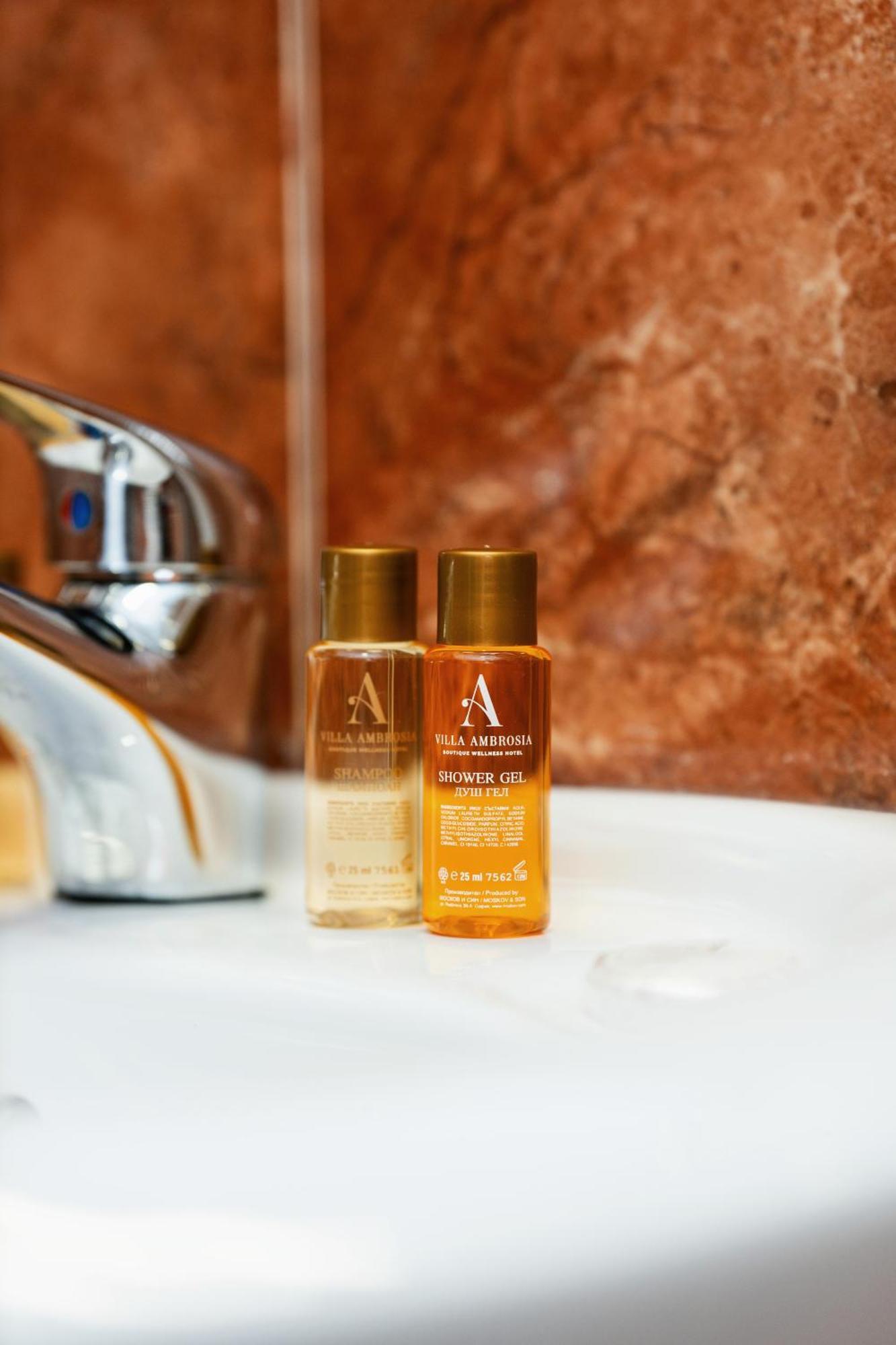 צ'רנומורץ Boutique Wellness Hotel Ambrosia מראה חיצוני תמונה