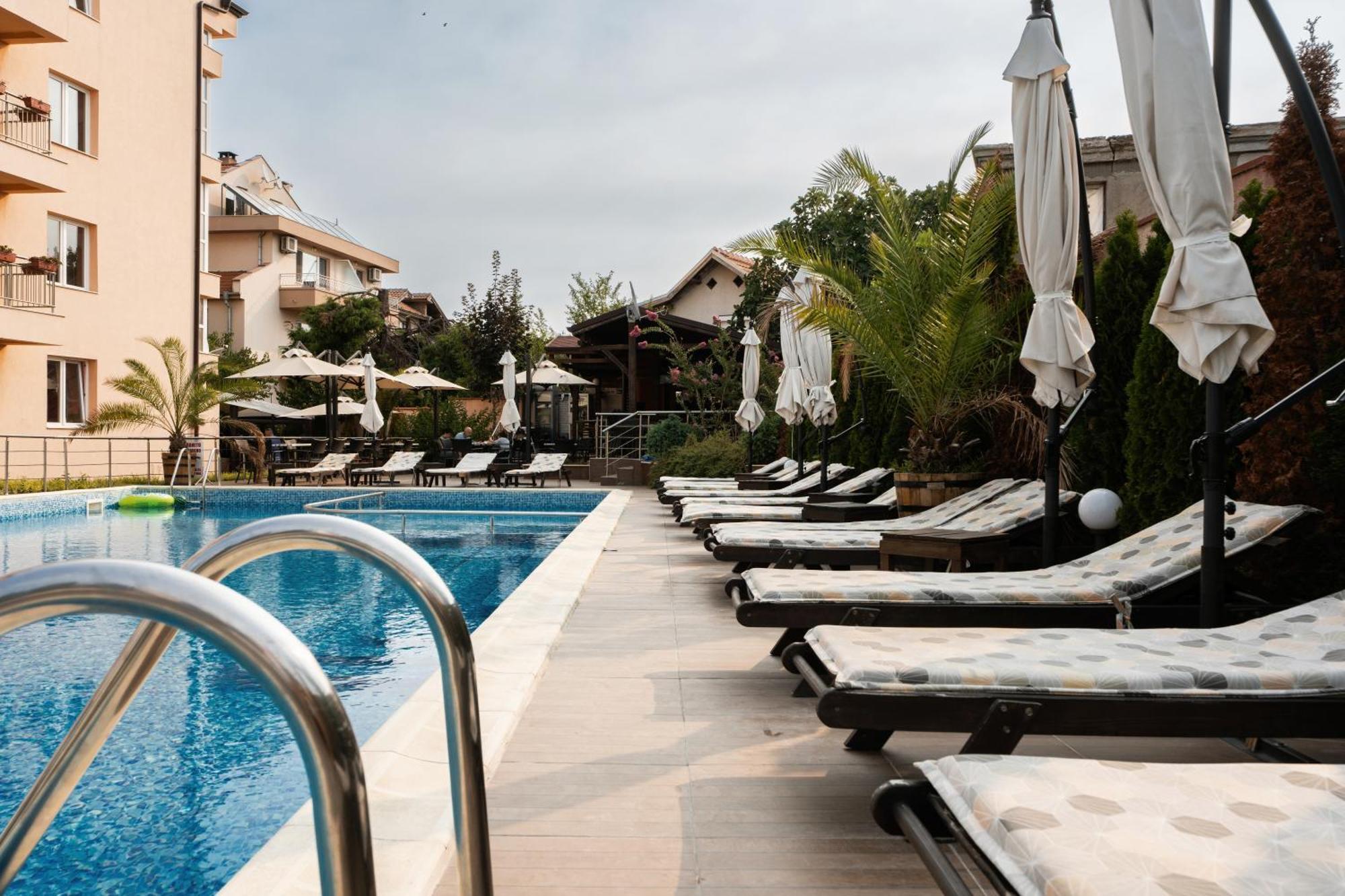 צ'רנומורץ Boutique Wellness Hotel Ambrosia מראה חיצוני תמונה