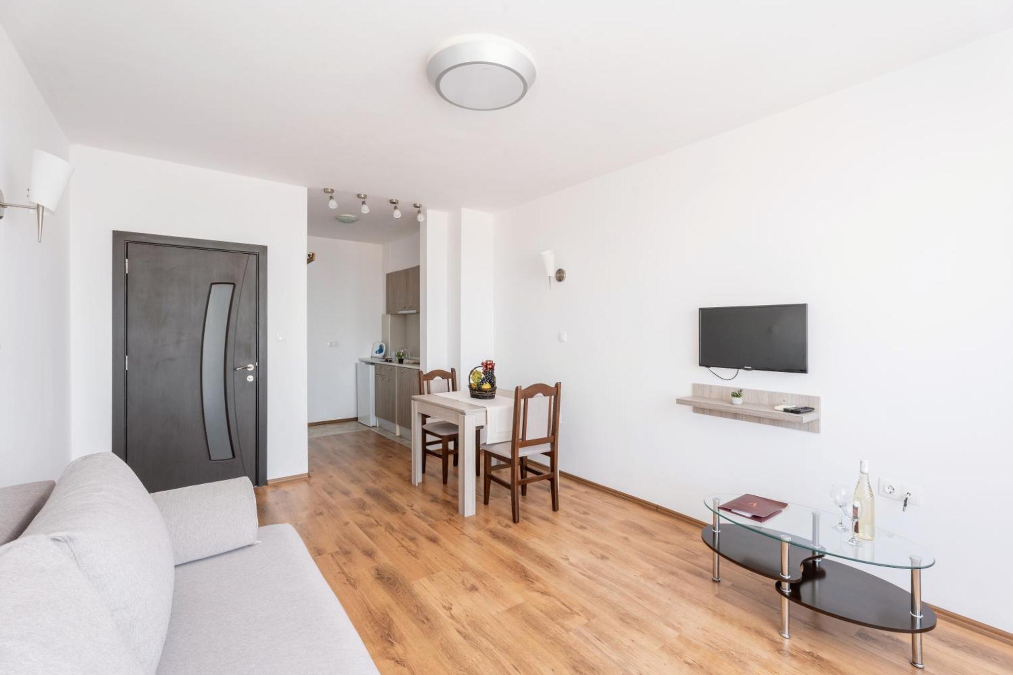 צ'רנומורץ Boutique Wellness Hotel Ambrosia מראה חיצוני תמונה