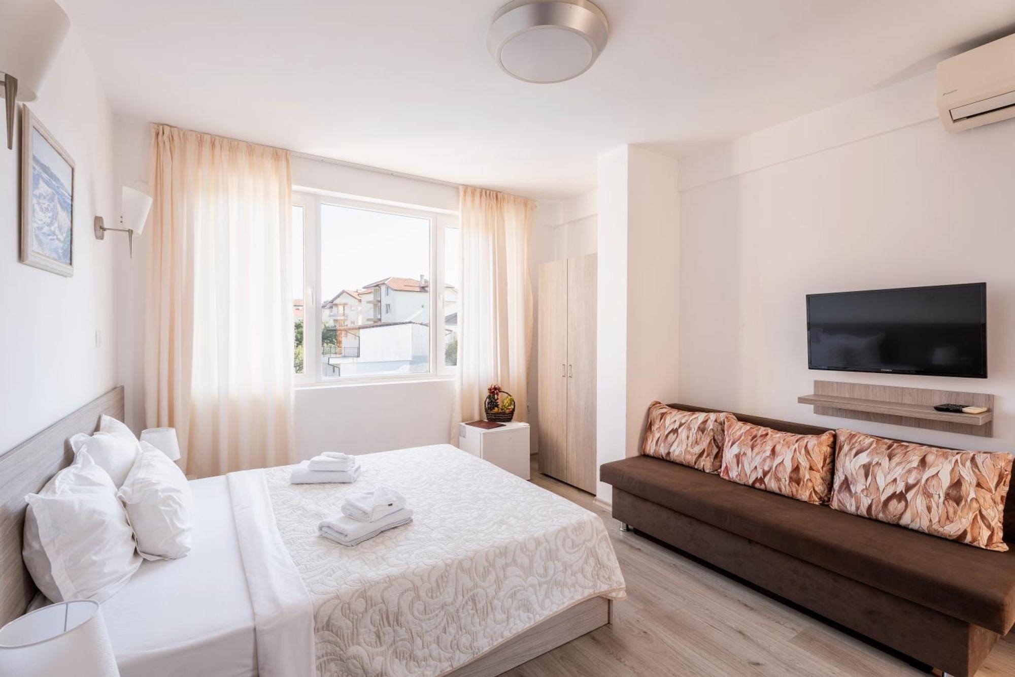 צ'רנומורץ Boutique Wellness Hotel Ambrosia מראה חיצוני תמונה