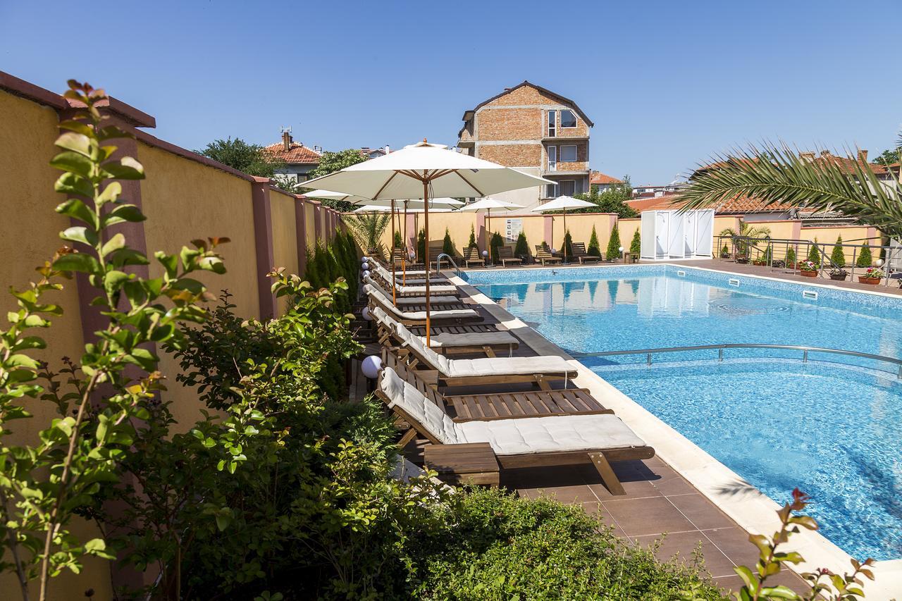 צ'רנומורץ Boutique Wellness Hotel Ambrosia מראה חיצוני תמונה