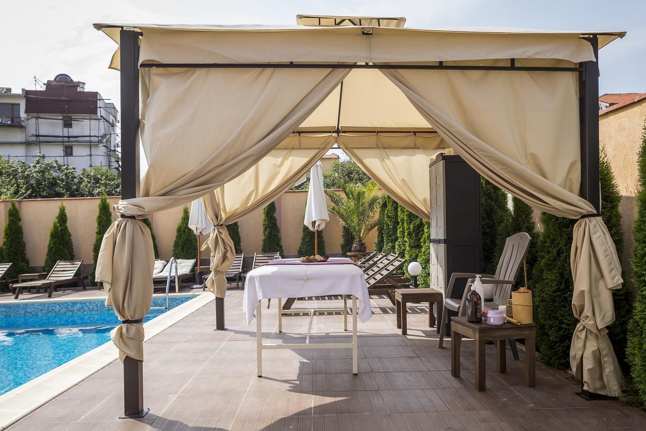צ'רנומורץ Boutique Wellness Hotel Ambrosia מראה חיצוני תמונה